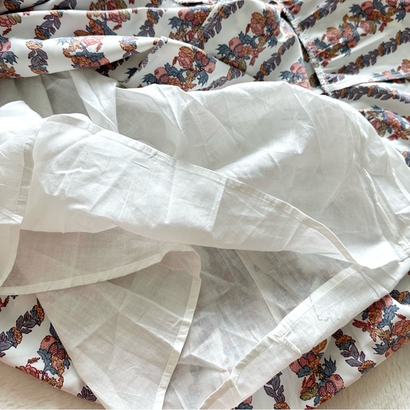 O.P.T. Women skirt and top set size 6 US - Picture 8 of 12